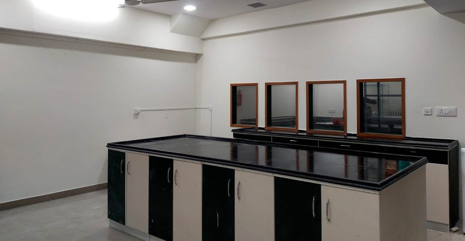 Jalahalli, Bengaluru - Lab Area interiors